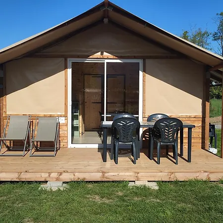 Campsite Sites Et Paysages Les Pres Hauts