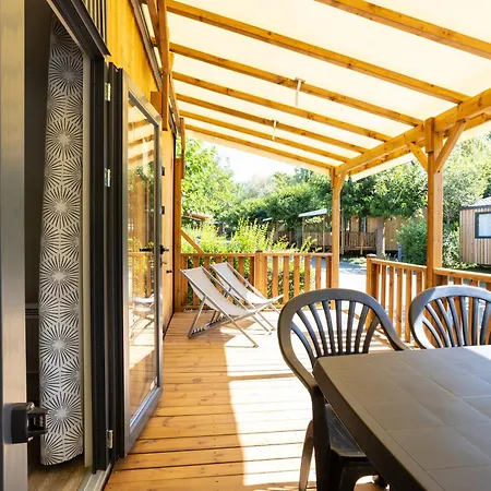 Sites Et Paysages Les Prés Hauts Camping