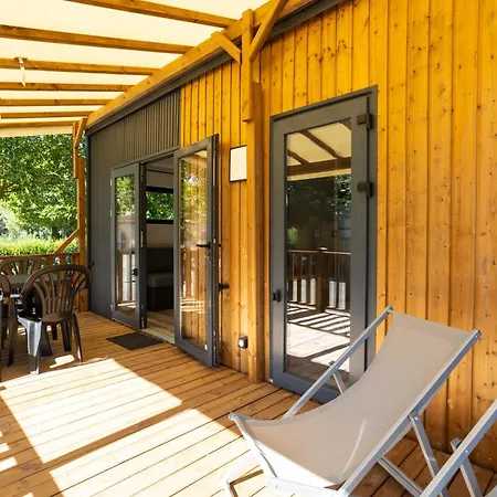 Camping Sites Et Paysages Les Prés Hauts *