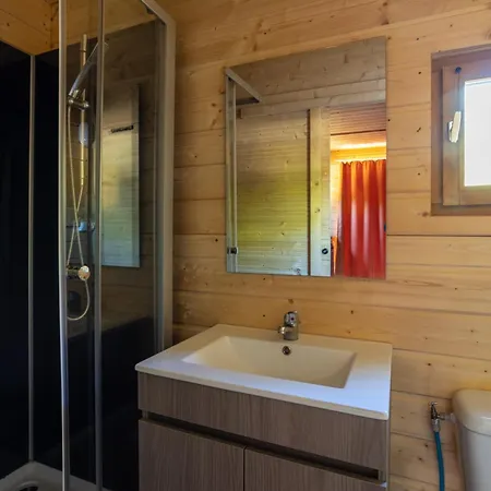 Campsite Sites Et Paysages Les Pres Hauts