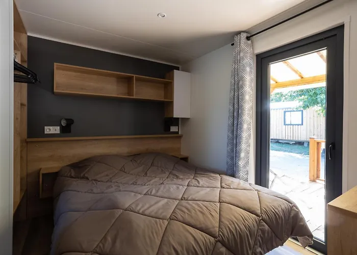 Campeggio Sites Et Paysages Les Pres Hauts *