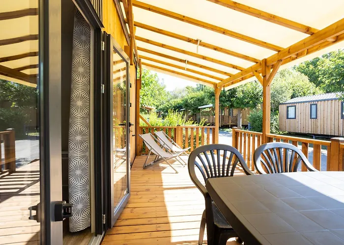 Sites Et Paysages Les Pres Hauts Campeggio