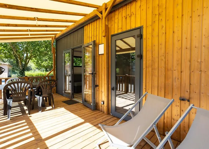 Campeggio Sites Et Paysages Les Pres Hauts *